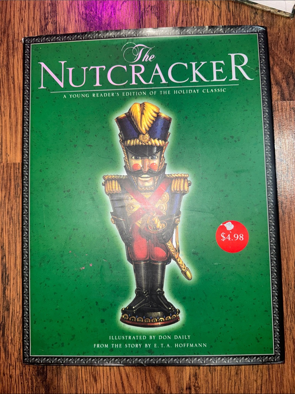 The Nutcracker Decorative Holiday Book C1.LBk.90